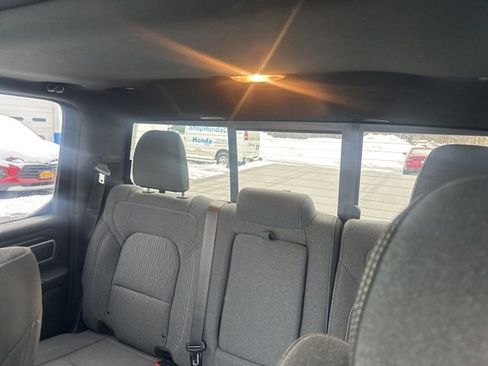 Used 2019 RAM 1500 Big Horn image 9