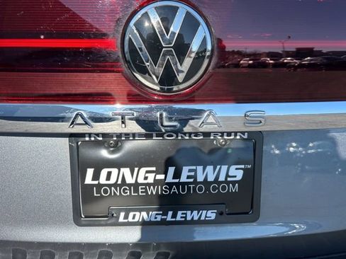 Certified 2024 Volkswagen Atlas SEL Premium R-Line image 39