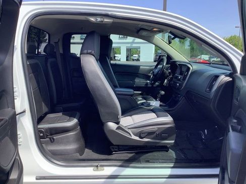 Used 2019 Chevrolet Colorado Z71 image 34