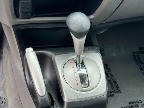 Used 2010 Honda Civic LX image 18