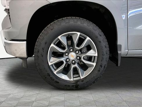 New 2026 Chevrolet Silverado 1500 LT AWD/4WD image 15