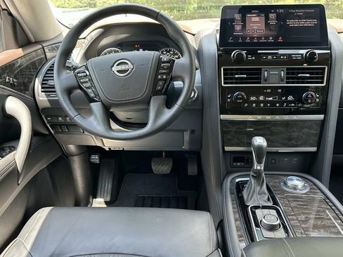 Used 2024 Nissan Armada Platinum w/ Captain's Chairs Package AWD/4WD image 24