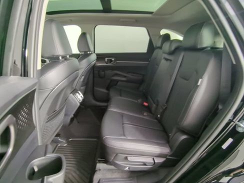 New 2026 Kia Sorento S w/ S Panoramic Sunroof Package FWD image 21