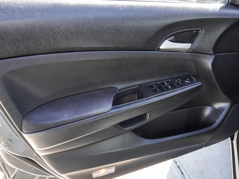 Used 2010 Honda Accord LX-P image 20