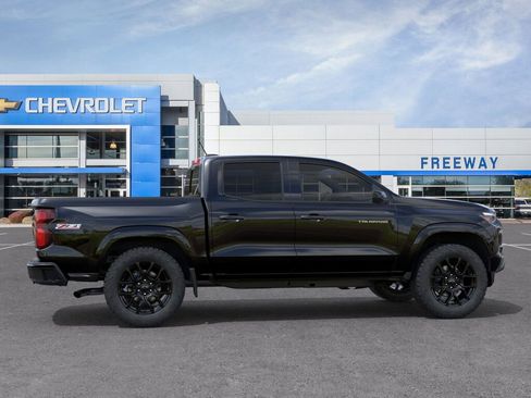 New 2025 Chevrolet Colorado Z71 w/ Technology Package AWD/4WD image 5