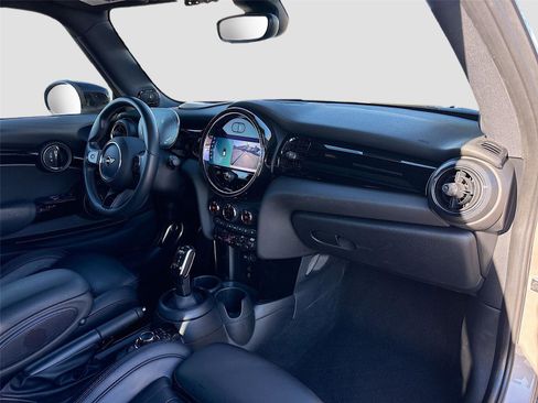 Used 2023 MINI Cooper S image 34