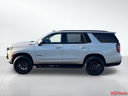 Used 2023 Chevrolet Tahoe Z71 w/ Luxury Package AWD/4WD image 3