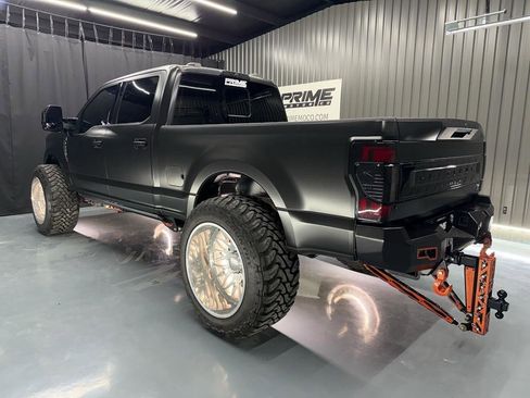 Used 2022 Ford F250 Platinum AWD/4WD image 21
