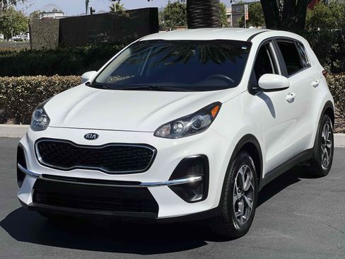 Used 2020 Kia Sportage LX FWD image 20