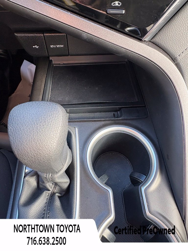 Used 2024 Toyota Camry LE FWD image 28