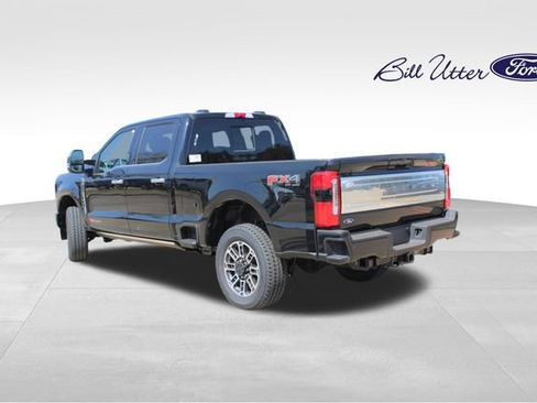 New 2026 Ford F250 Platinum w/ Platinum Plus Package AWD/4WD image 4