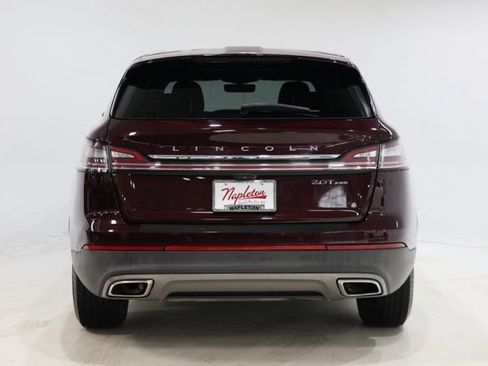 Used 2019 Lincoln Nautilus Select AWD/4WD image 7