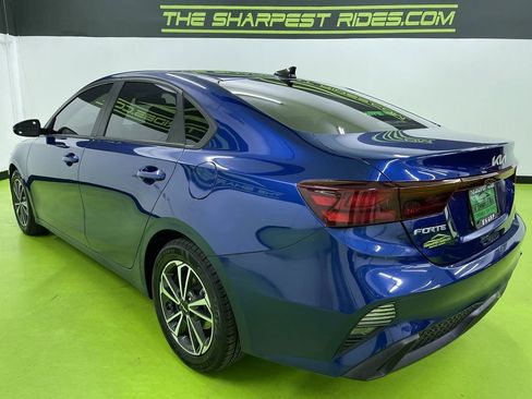 Used 2023 Kia Forte LXS w/ LXS Technology Package image 7