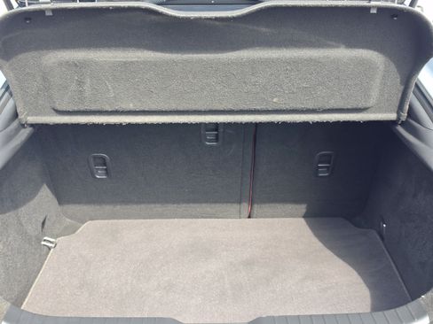 Used 2023 MAZDA MAZDA3 s FWD image 9