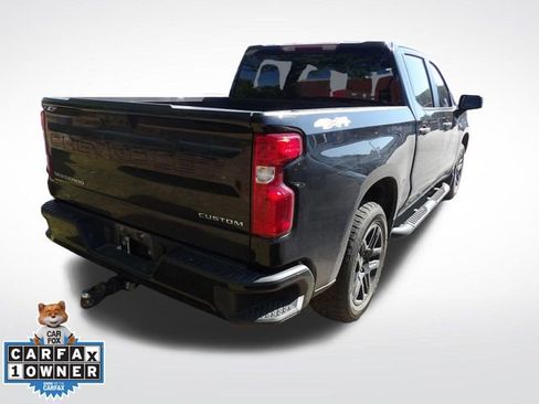 Used 2022 Chevrolet Silverado 1500 Custom image 16