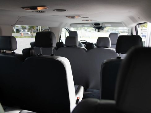 Used 2016 Ford Transit 350 XL image 23