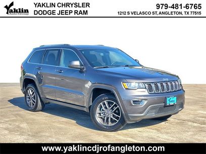 Used 2019 Jeep Grand Cherokee Laredo w/ 18" Wheel & 8.4" Radio Group