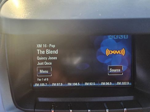 Used 2017 Chevrolet Equinox LS image 32