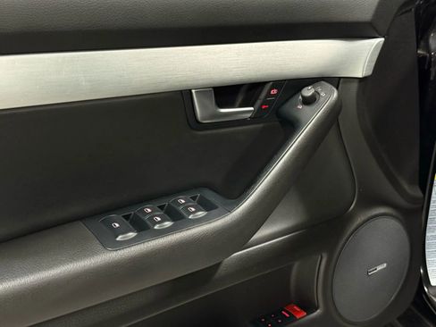 Used 2007 Audi S4 Cabriolet image 11