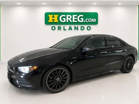 Used 2022 Mercedes-Benz CLA 250 image 4