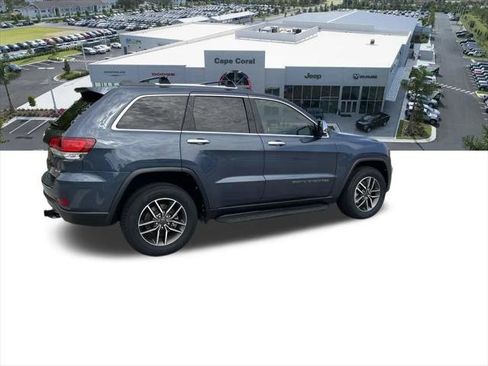 Certified 2021 Jeep Grand Cherokee Limited w/ Premium Lighting Group AWD/4WD image 17