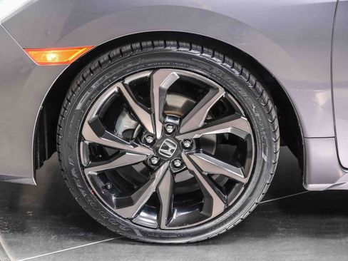Used 2019 Honda Civic Sport image 10