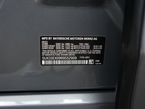 Used 2024 BMW X6 xDrive40i w/ Premium Package image 29