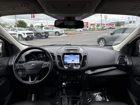 Used 2017 Ford Escape Titanium AWD/4WD image 15