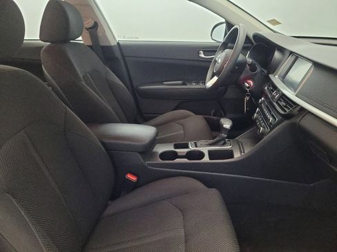 Used 2020 Kia Optima LX image 21