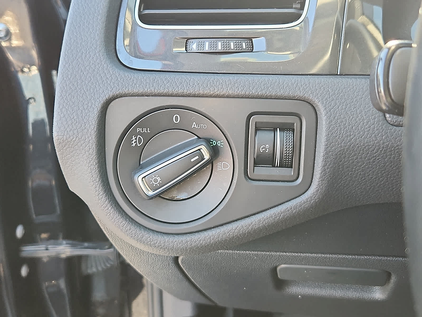 Used 2019 Volkswagen Golf Alltrack SEL AWD/4WD image 26