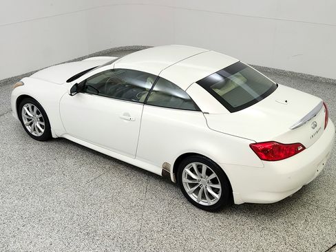 Used 2013 INFINITI G37 Convertible w/ Premium Pkg RWD image 15