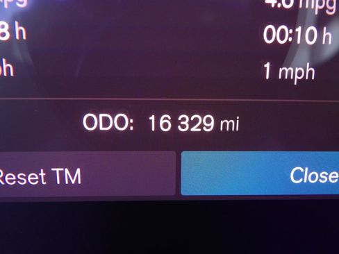 Certified 2025 Volvo XC90 B6 Ultra w/ Protection Package Premier image 22