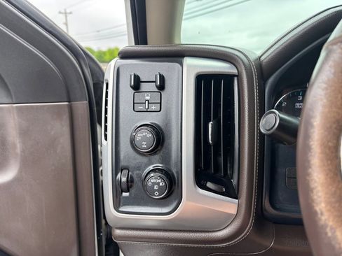 Used 2018 GMC Sierra 1500 SLT w/ Texas SLT Premium Package AWD/4WD image 25