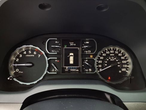 Used 2019 Toyota Tundra SR5 image 15