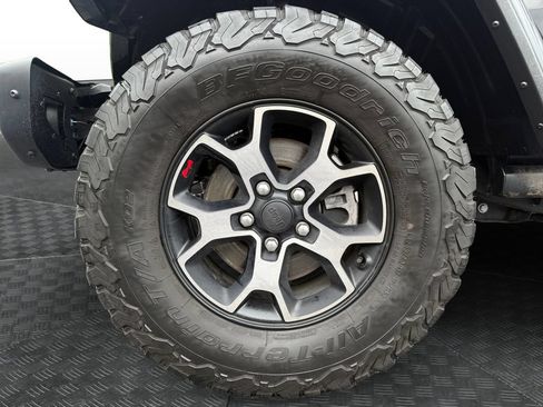 Used 2022 Jeep Wrangler Unlimited Rubicon w/ Steel Bumper Group AWD/4WD image 20