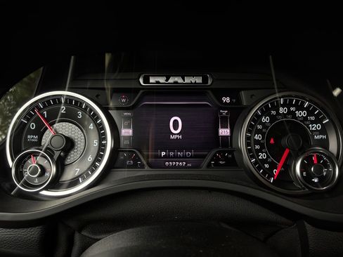 Used 2022 RAM 1500 Laramie w/ Laramie Southwest Edition AWD/4WD image 43