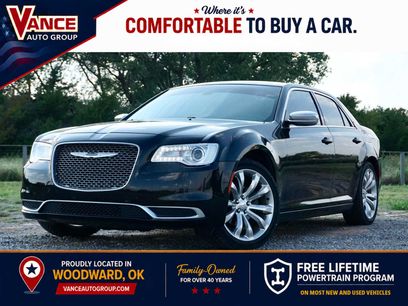 Used 2019 Chrysler 300 Touring w/ Chrome Appearance Package