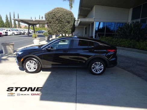 Used 2025 Buick Envista Preferred w/ Convenience I Package image 4