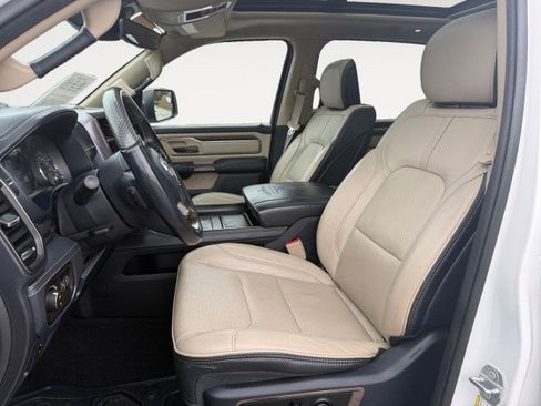 Used 2019 RAM 1500 Limited image 2