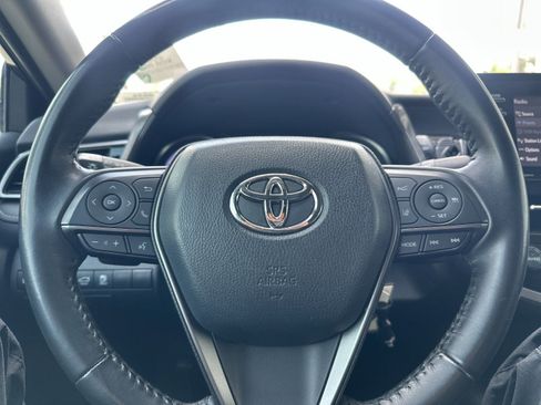 Used 2022 Toyota Camry SE w/ Carpet Mat Package (TMS) image 20