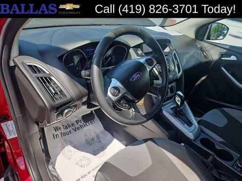 Used 2012 Ford Focus SE FWD image 9