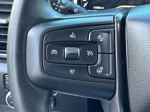 Used 2024 GMC Sierra 2500 AT4 w/ Technology Package image 21