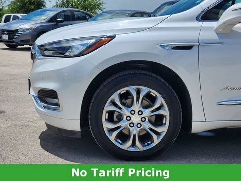 Used 2020 Buick Enclave Avenir w/ Avenir Technology Package FWD image 7