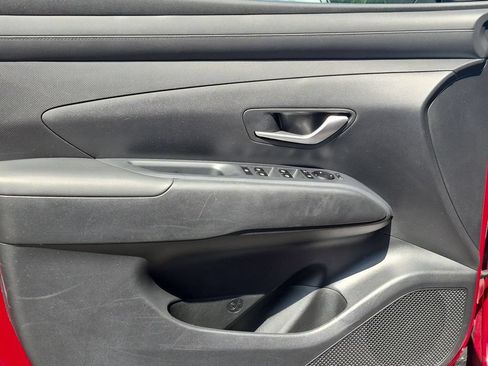 Used 2025 Hyundai Tucson SEL AWD/4WD image 11