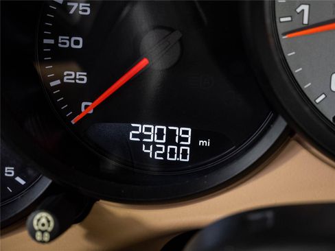 Certified 2017 Porsche 911 Carrera 4S AWD/4WD image 10