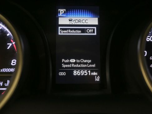 Used 2023 Toyota Camry LE FWD image 37