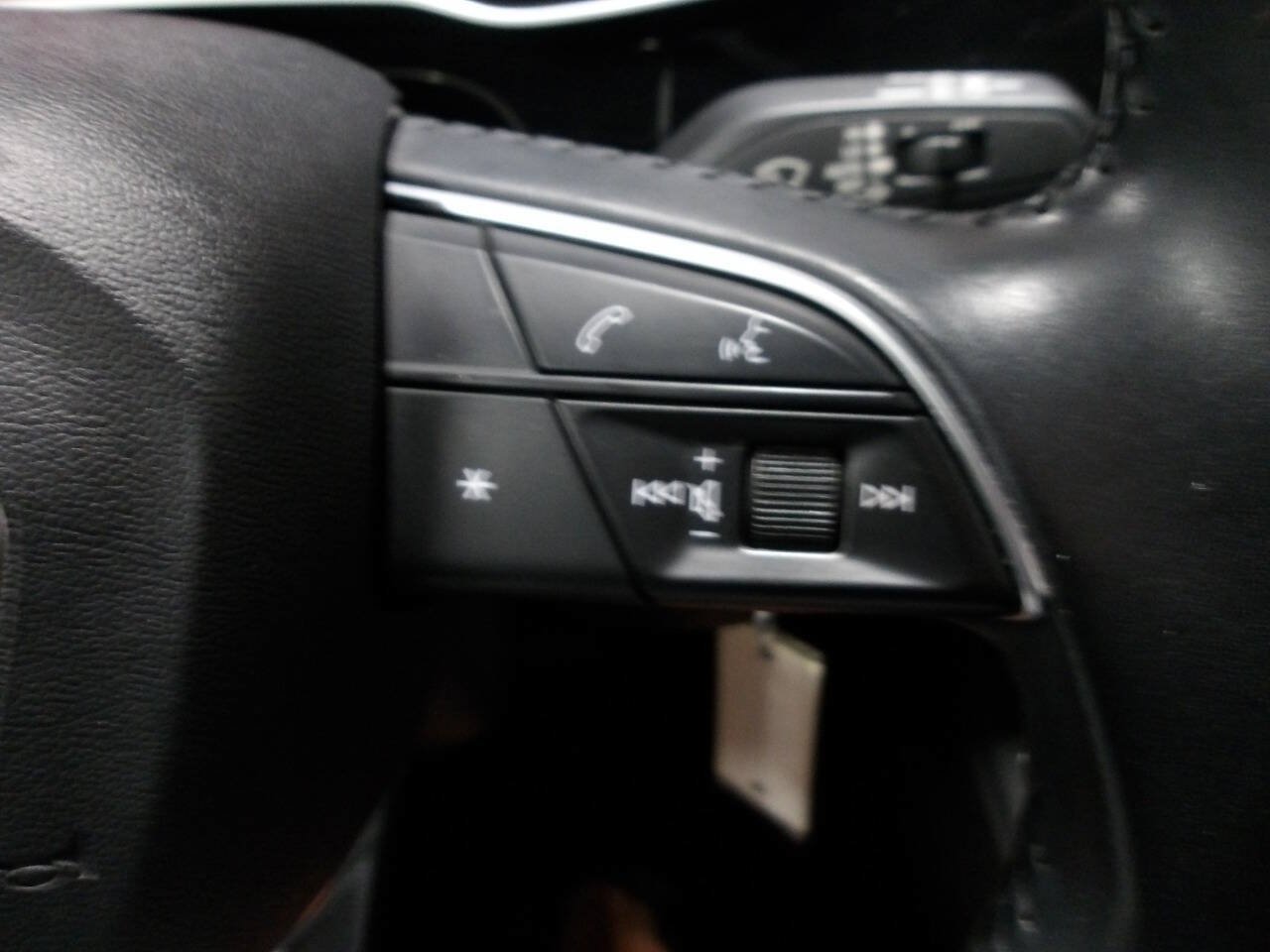 Used 2019 Audi Q3 2.0T Premium AWD/4WD image 19