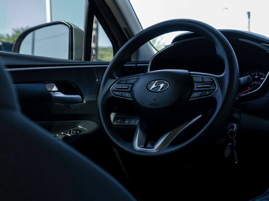 Used 2023 Hyundai Santa Fe SE w/ Cargo Package AWD/4WD image 25