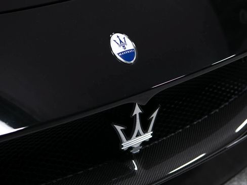 Used 2023 Maserati MC20 Coupe RWD image 17