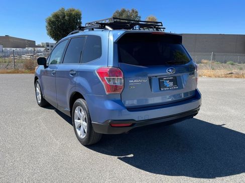 Used 2016 Subaru Forester 2.5i Limited AWD/4WD image 7